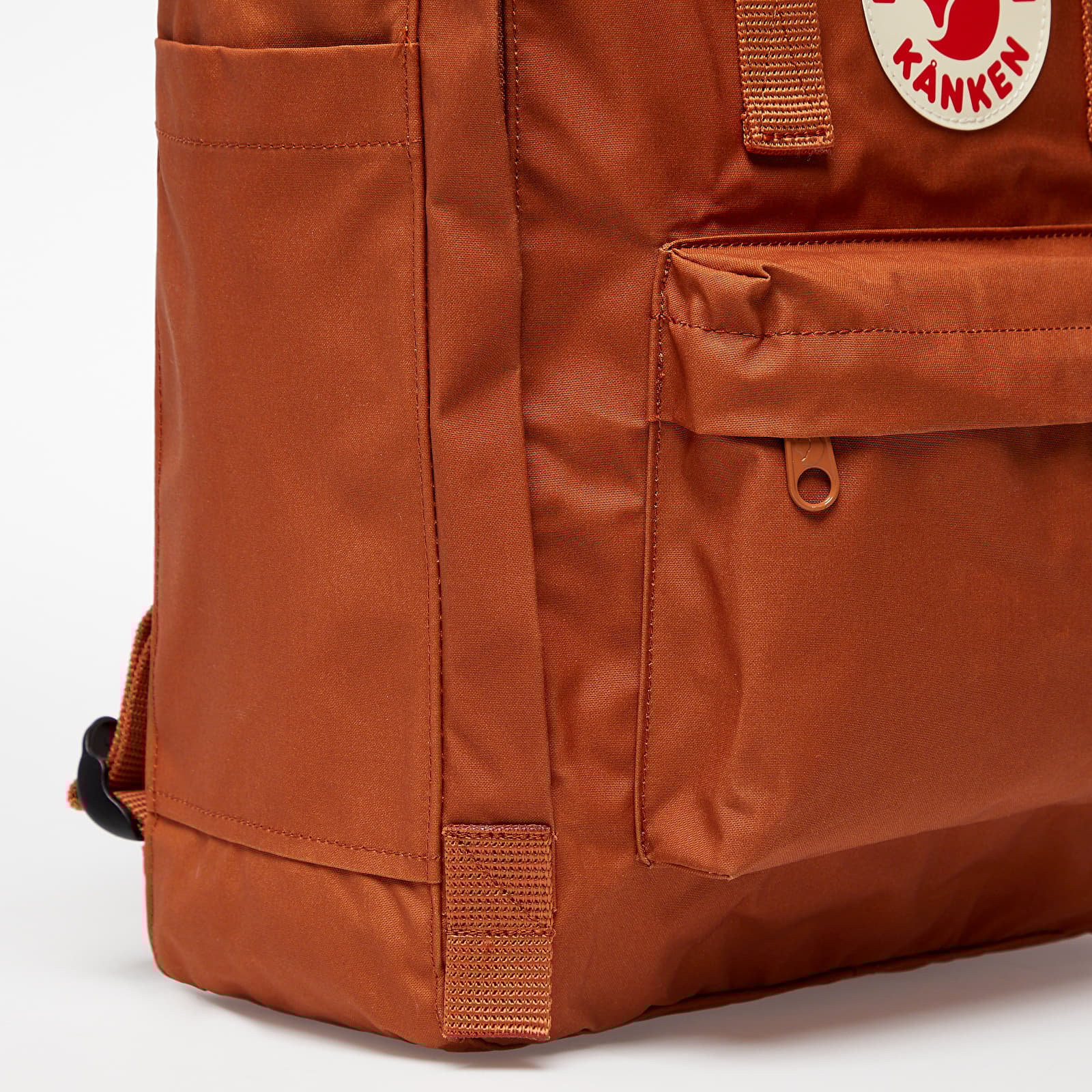 Fjallraven kanken sale brick red