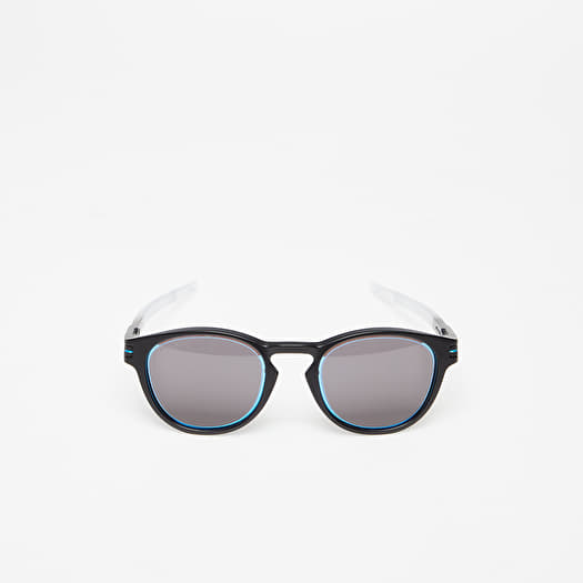 Oakley latch price online