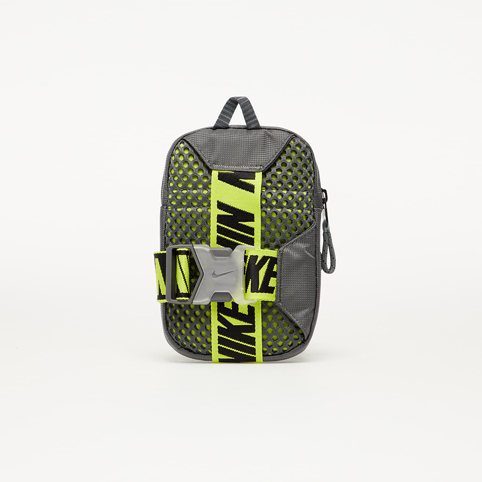 Nike essential on sale hip