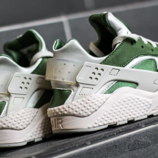 nike air huarache light mens green