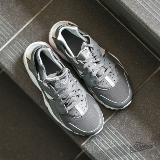 Huarache shoes grey hot sale