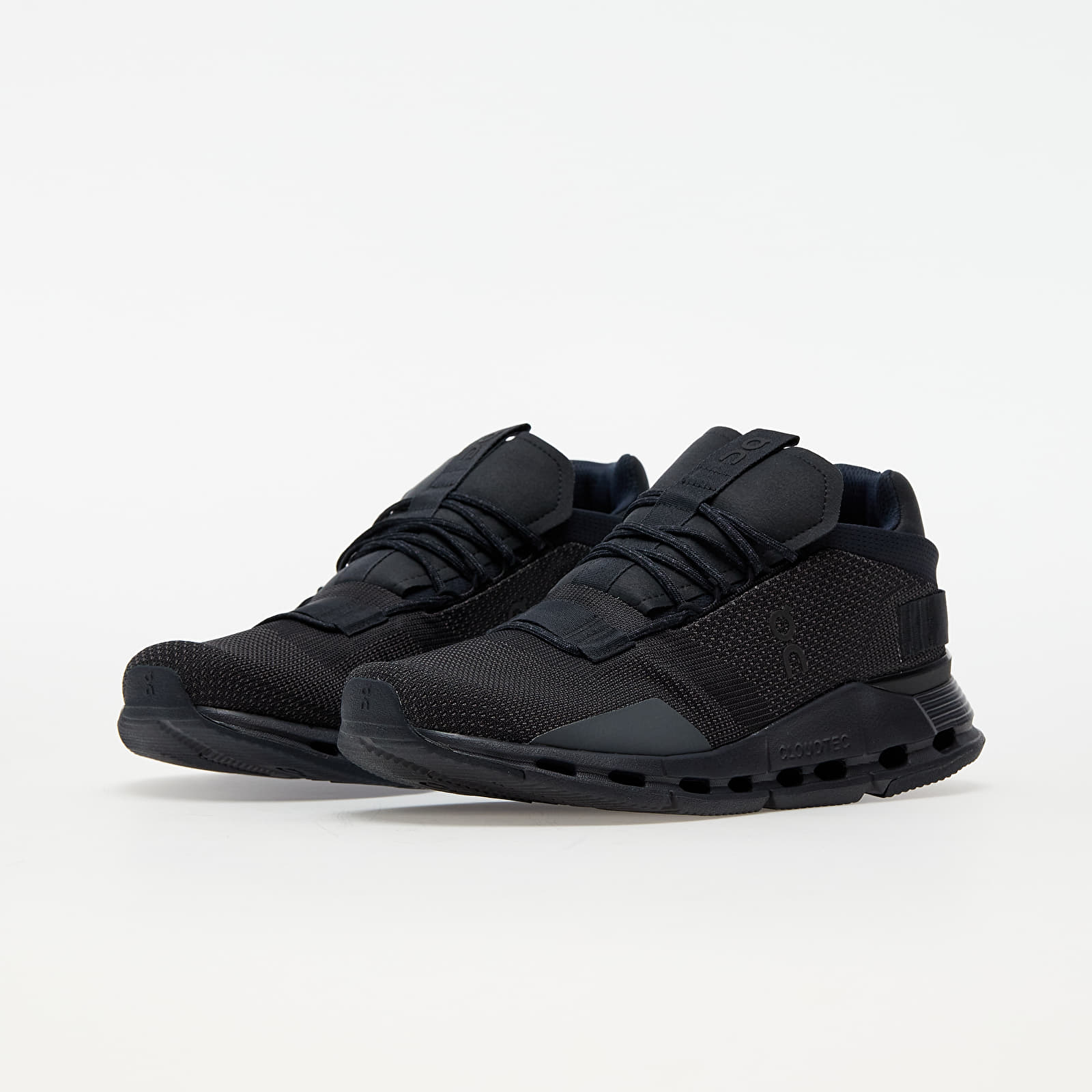 Men's shoes On M Cloudnova Black/ Eclipse