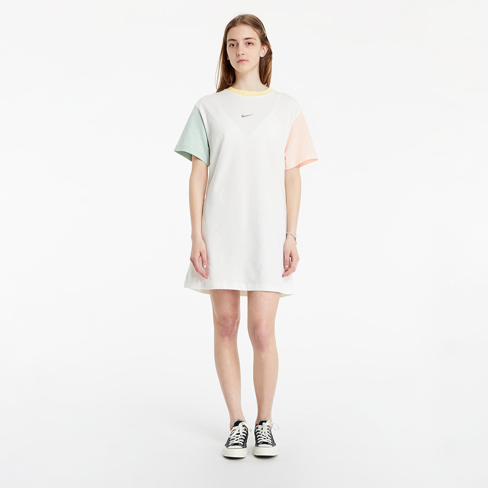 Apģērbs Nike Sportswear Dress Sail