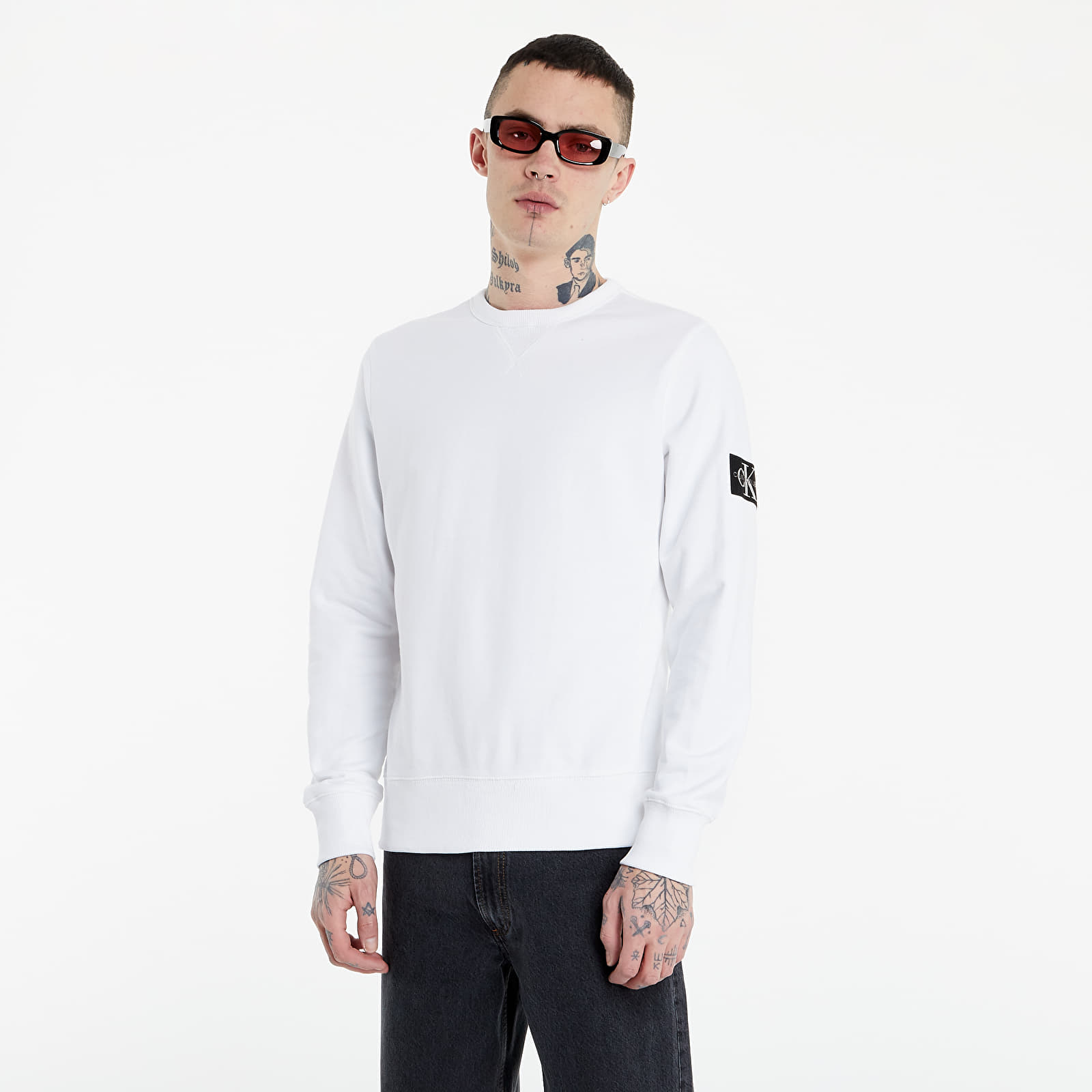 Calvin klein hotsell badge sweatshirt