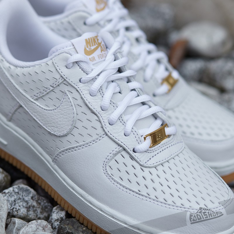 Womens nike air force 1 07 premium top