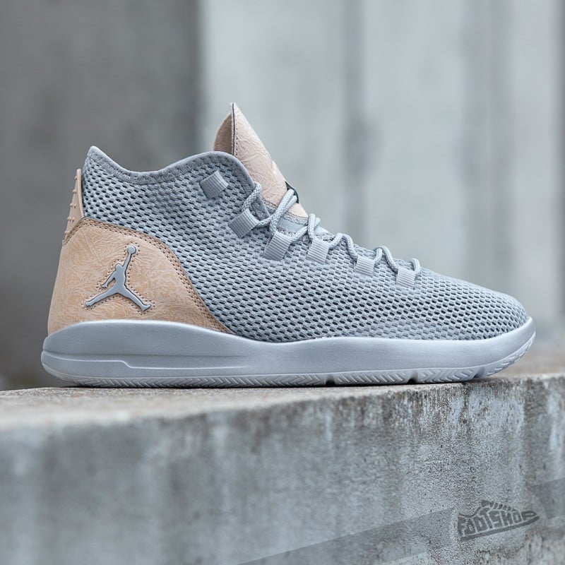 Jordan reveal sales premium wolf grey