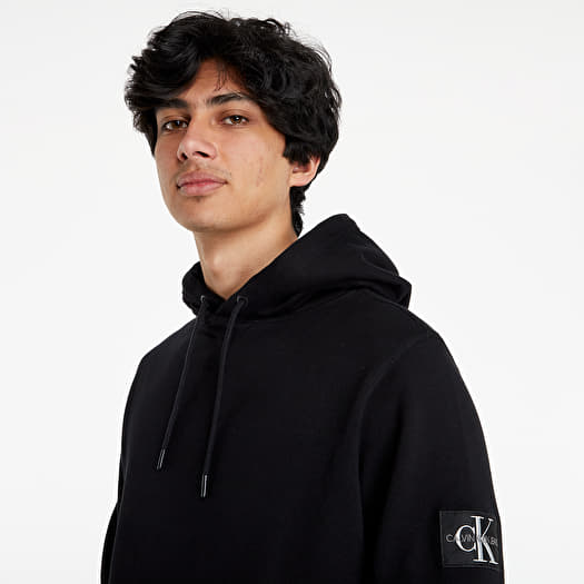 Calvin klein badge hoodie outlet