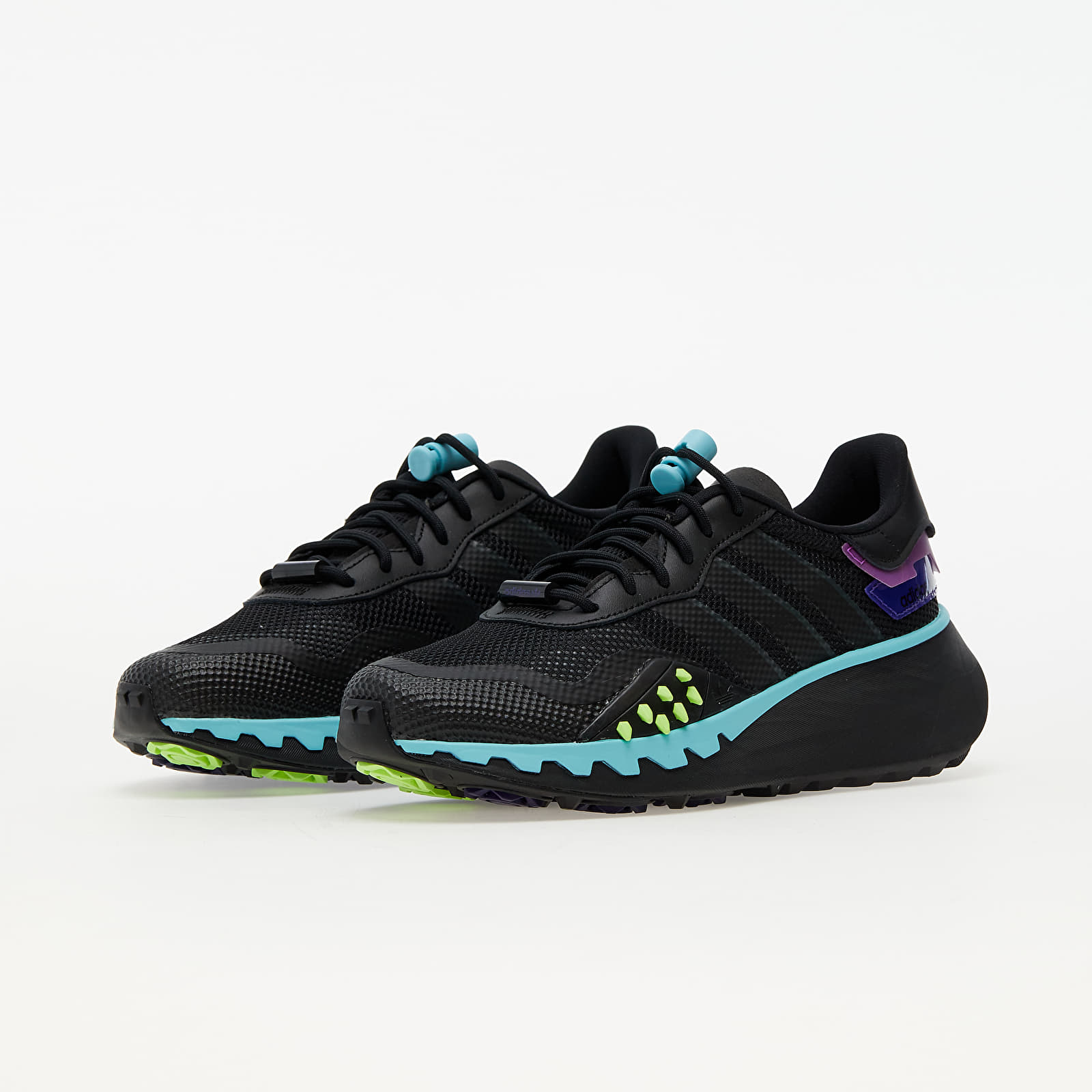 Női cipők adidas Choigo W Core Black/ Core Black/ Hazy Sky