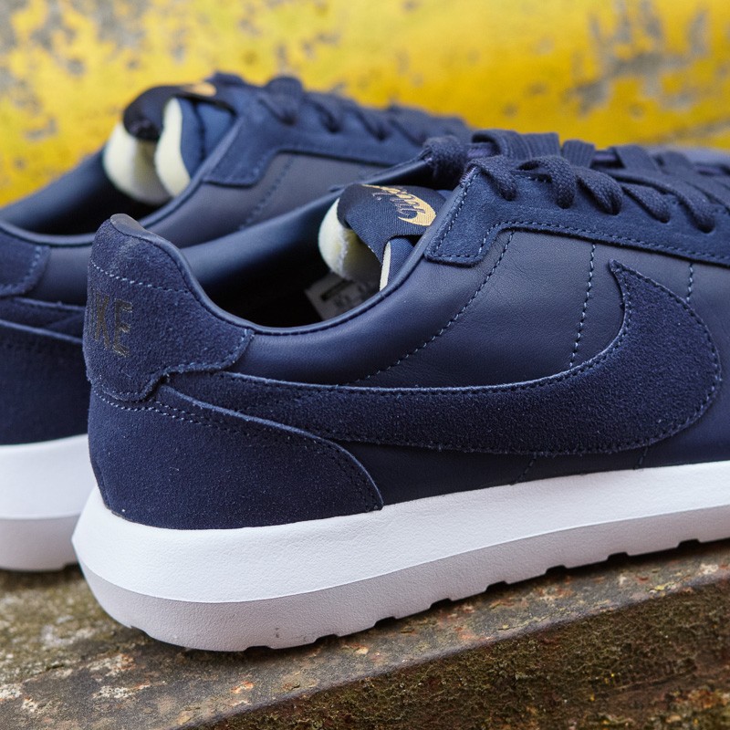 Zapatillas Hombre Nike Roshe LD-1000 Premium QS Obsidian/ White-Metallic Gold-Dark Grey