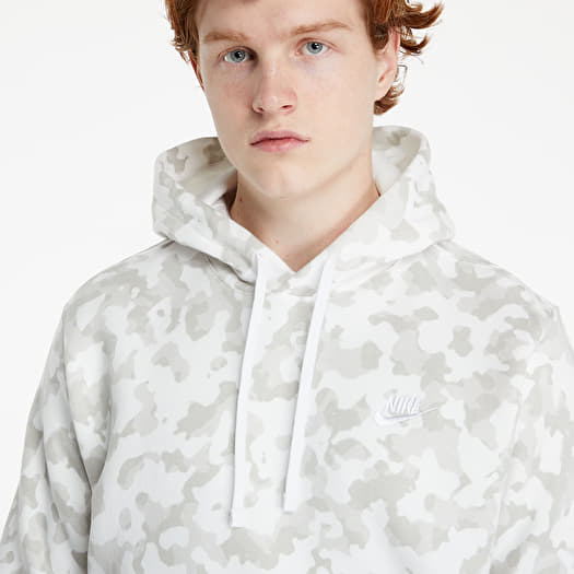 Nike sportswear club clearance men's camo pullover hoodie