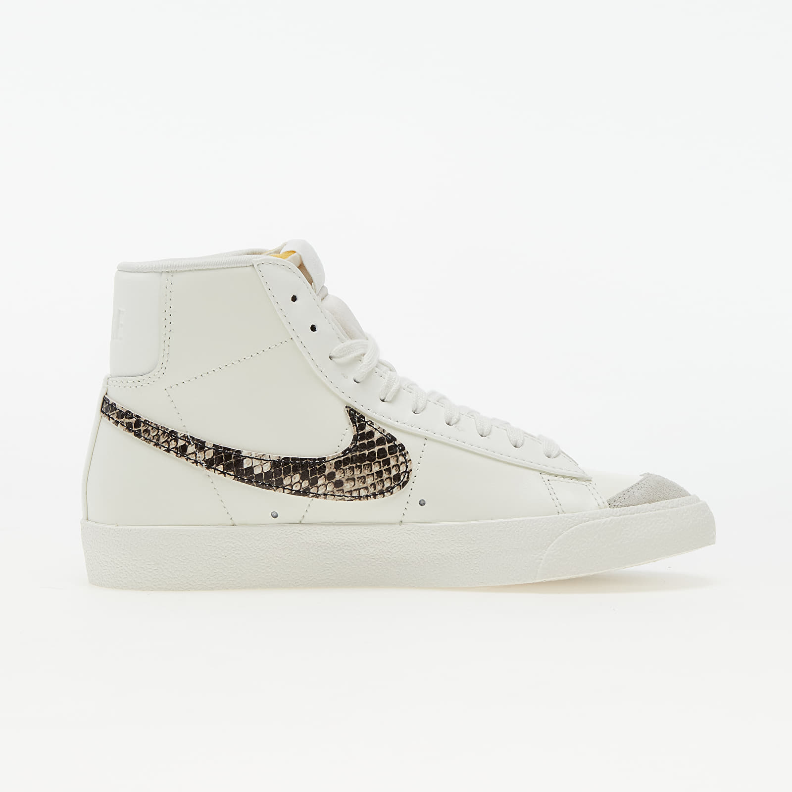 Moteriška avalynė Nike Blazer Mid '77 SE Sail/ Particle Beige-Sail-Sail