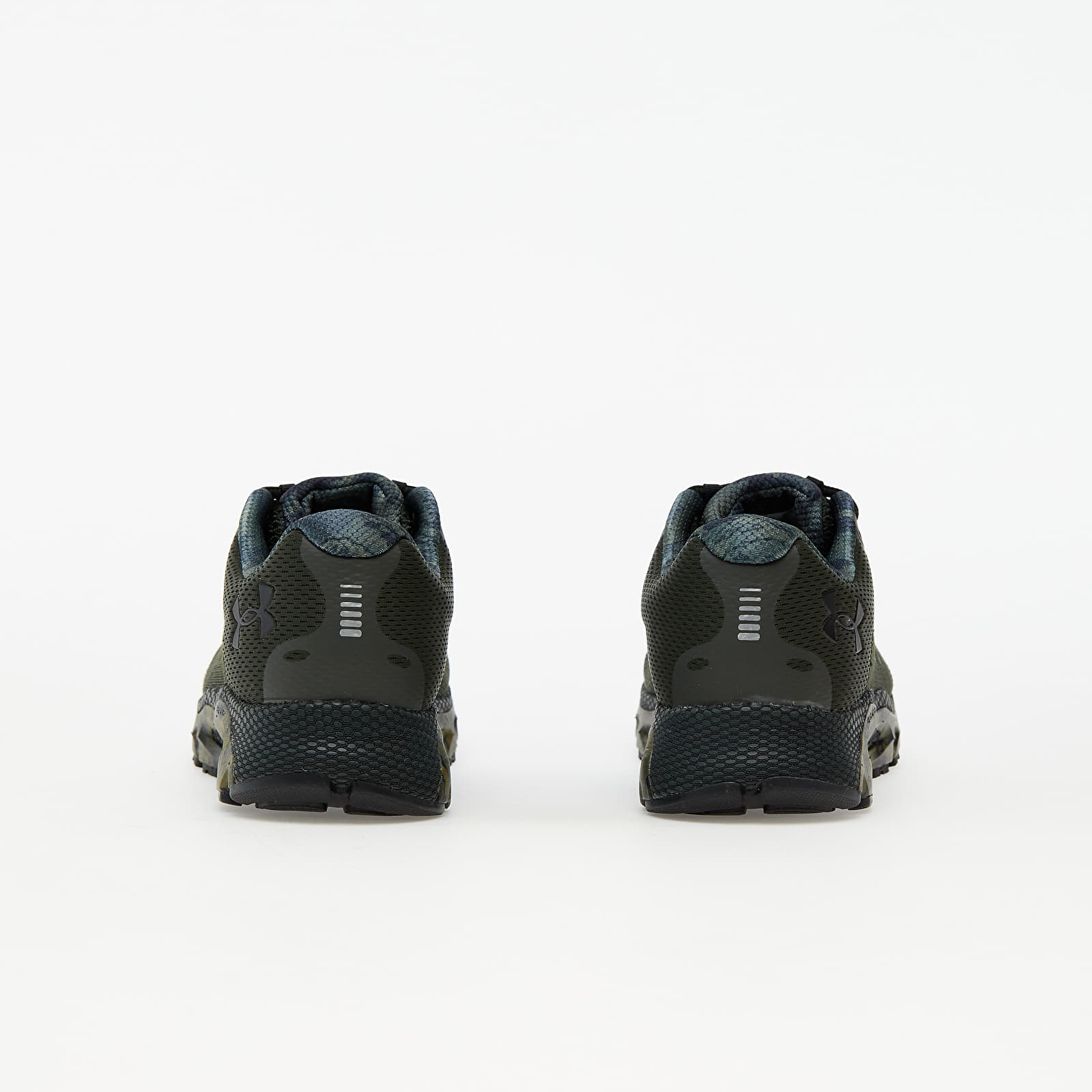 Miesten kengät Under Armour HOVR Infinite 3 Artillery Green/ Artillery Green/ Black