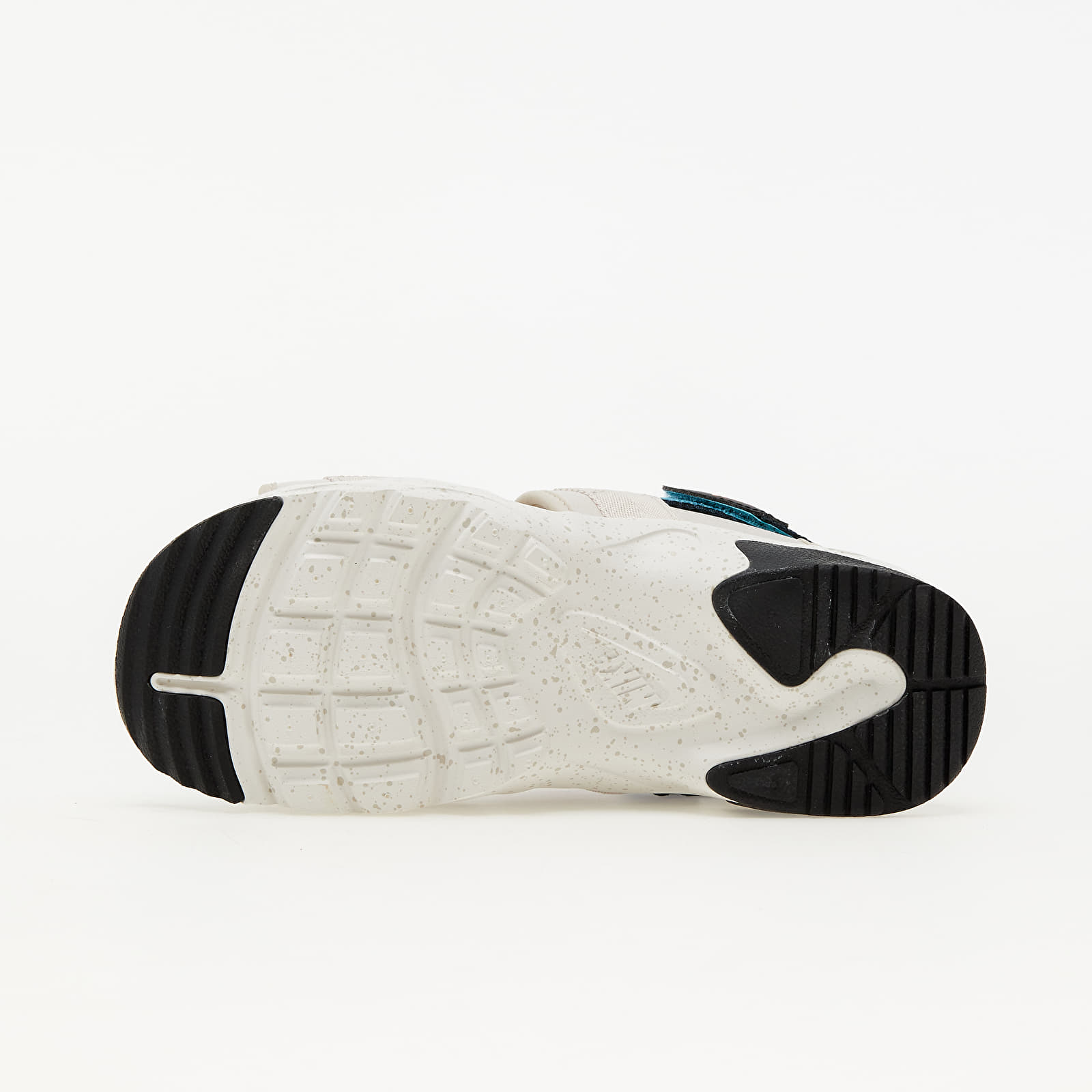 nike canyon desert sand