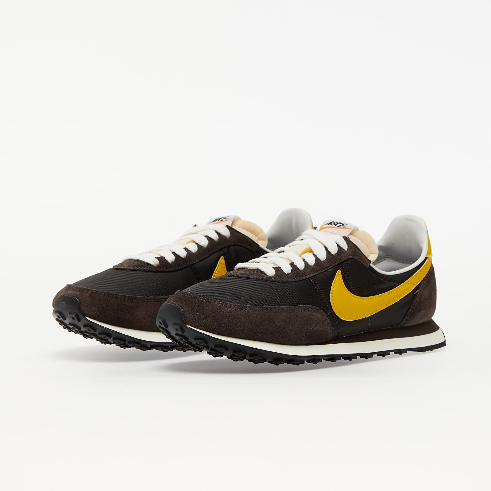 Moški čevlji Nike Waffle Trainer 2 SP Velvet Brown/ Dark Sulfur-Summit White