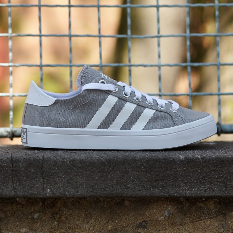 Men s shoes adidas CourtVantage Solid Grey White Metallic Silver Solid Footshop