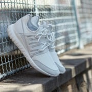 Adidas tubular sale radial crystal white