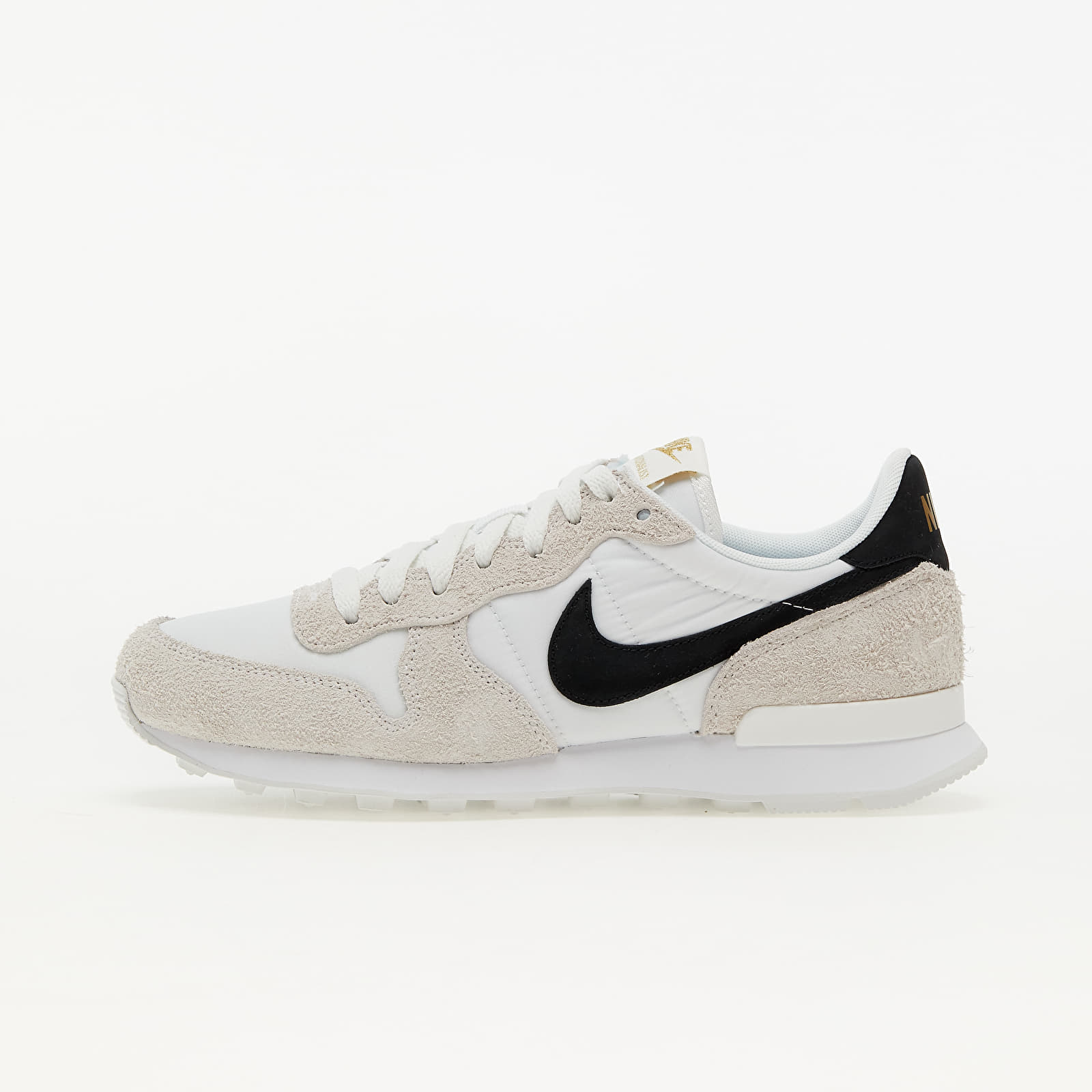 Dámske topánky a tenisky Nike W Internationalist Summit White/ Black-Metallic Gold-White