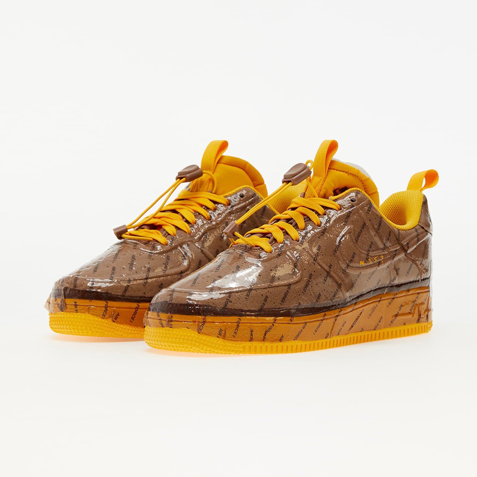 Herren Sneaker und Schuhe Nike Air Force 1 Experimental Archaeo Brown/ University Gold-White