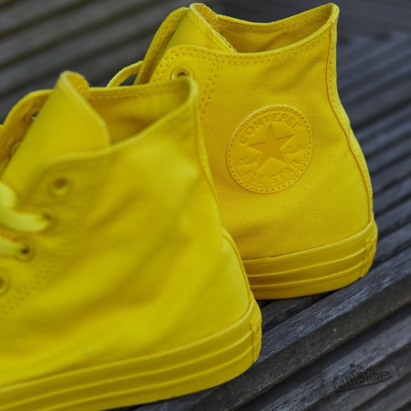 Converse monochrome yellow hot sale