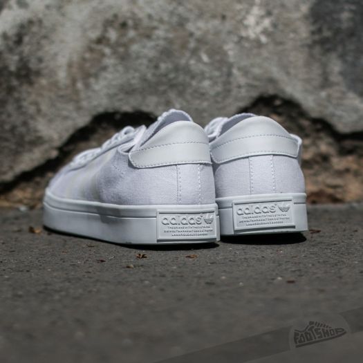 Scarpe uomo bianche 2019 on sale