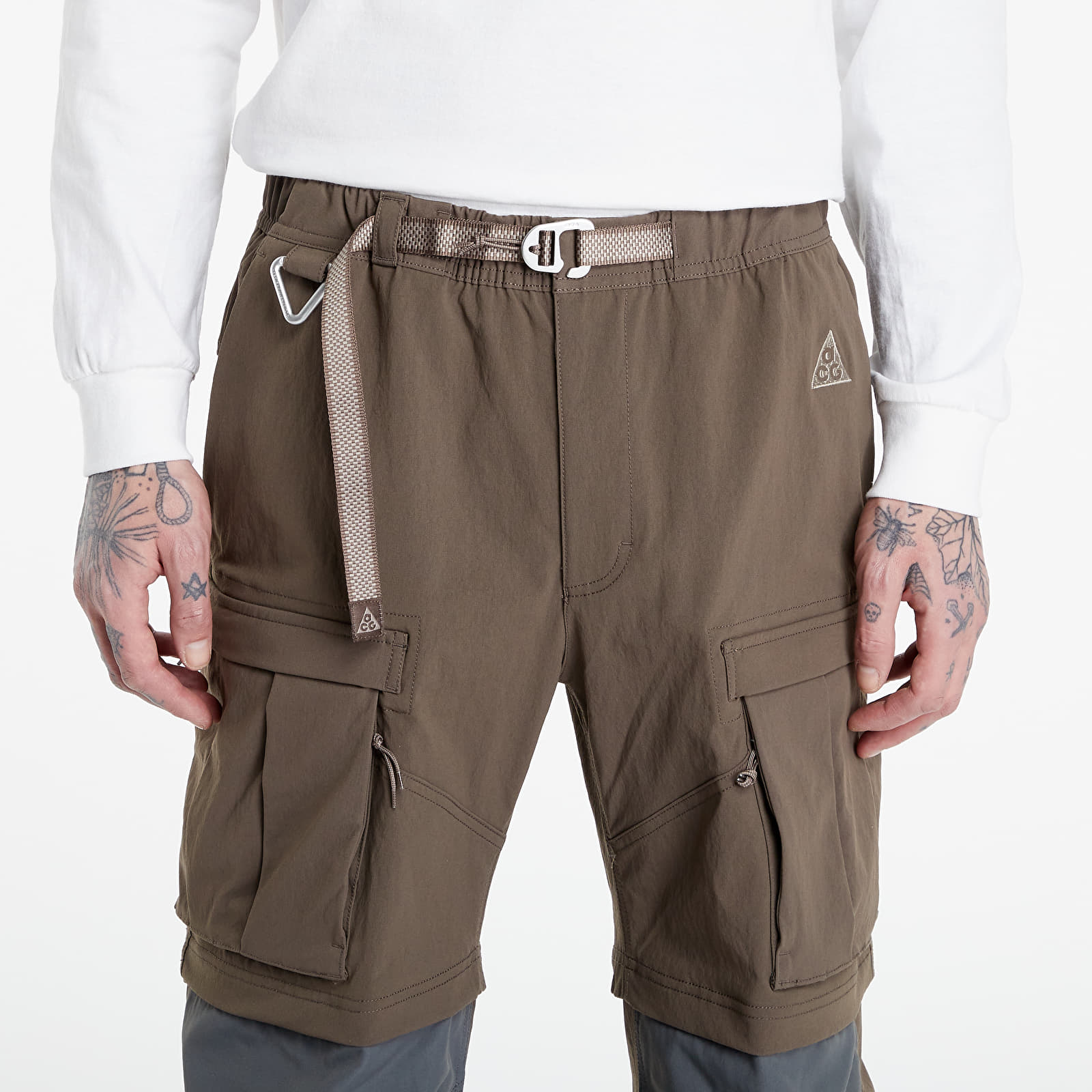 Pantaloni și blugi Nike ACG "Smith Summit" Cargo Pants Ironstone/ Iron Grey/ Moon Fossil