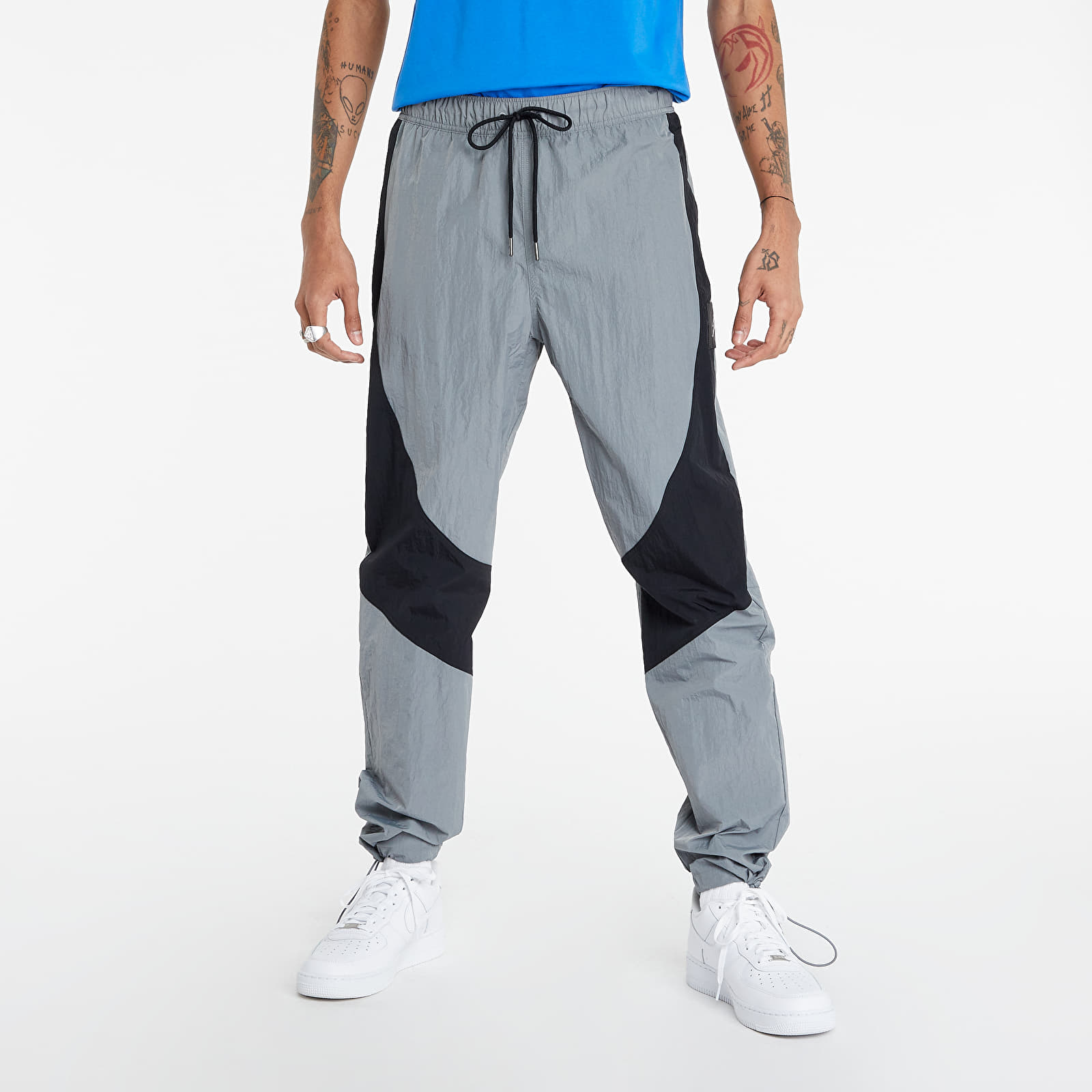 Dress pants hotsell with jordans