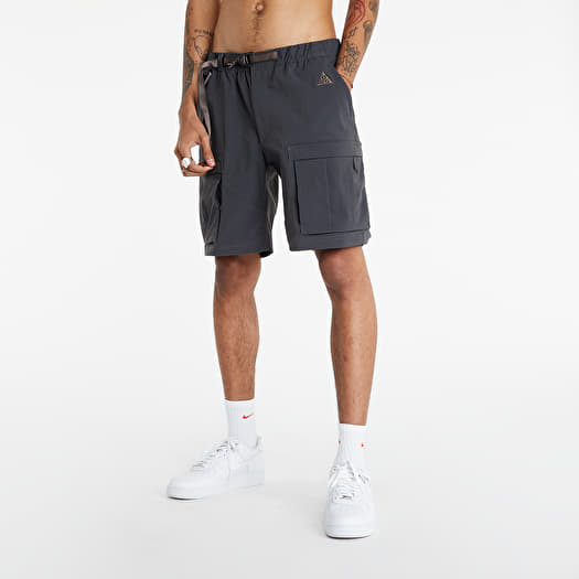 Nikelab acg sales cargo shorts