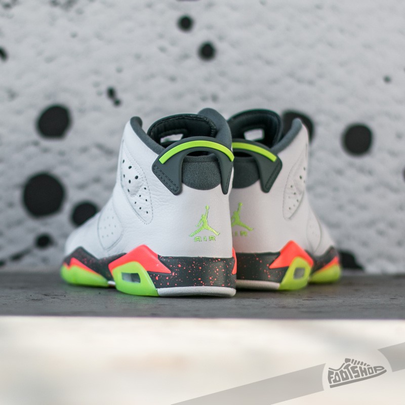 Shoes Air Jordan 6 Retro (BG) White/ Ghost Green-Hasta-Bright Mango