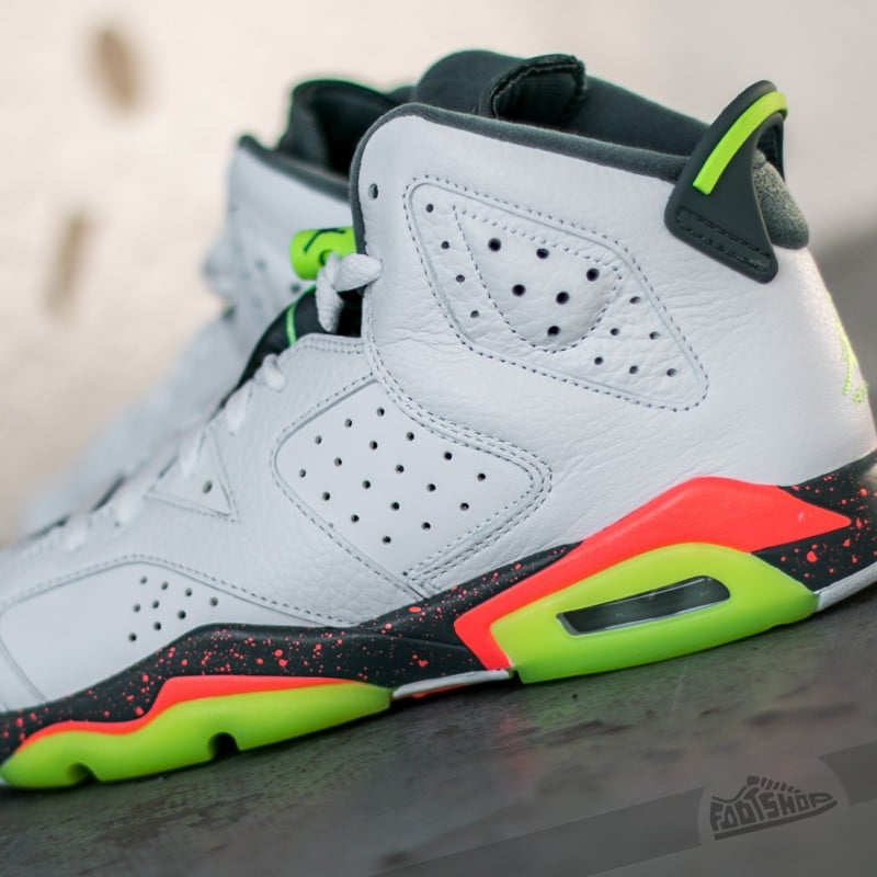 Jordan 6 mango on sale