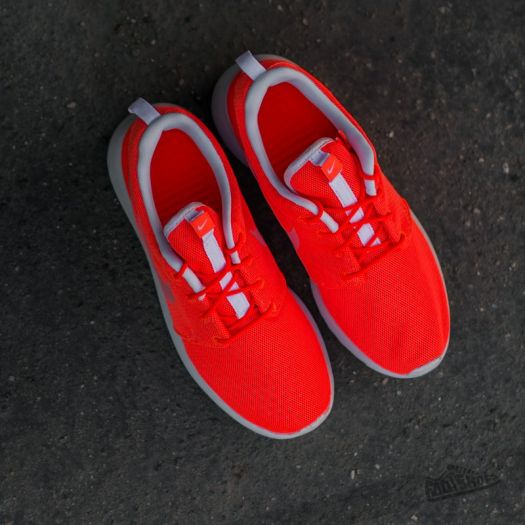 Men s shoes Nike Roshe One BR Total Crimson White Footshop