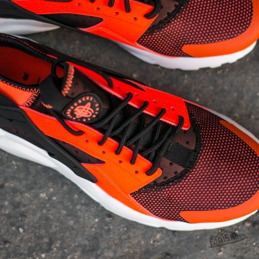 Air huarache run shop ultra black/total crimson-white