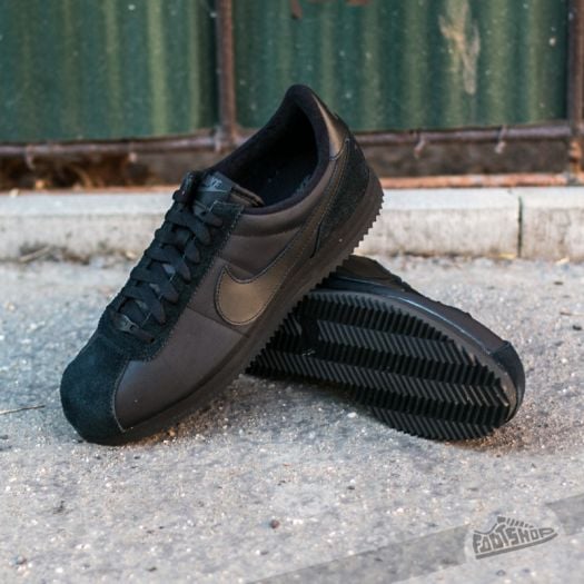 Nike cortez black anthracite hotsell