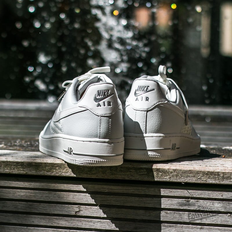 Scarpe donna Nike Air Force 1 LV8 (GS) Summit White/ Summit White-Summit White-Chrome