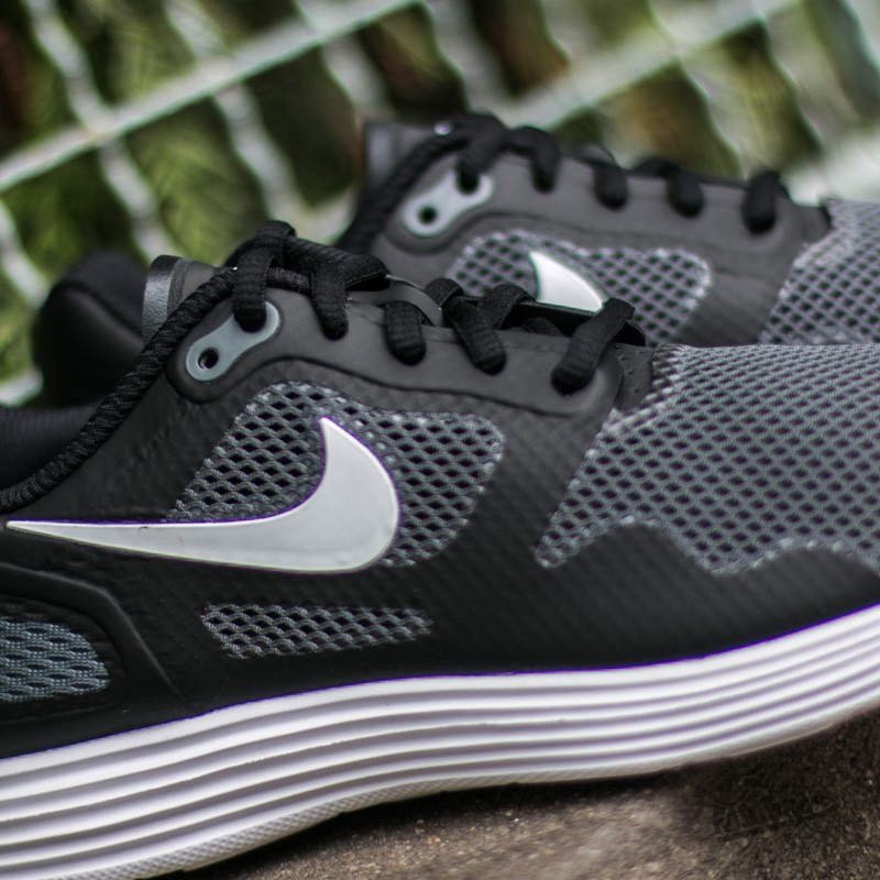 Pánské tenisky a boty Nike Lunar Flow SE Black/ White-Dark Grey