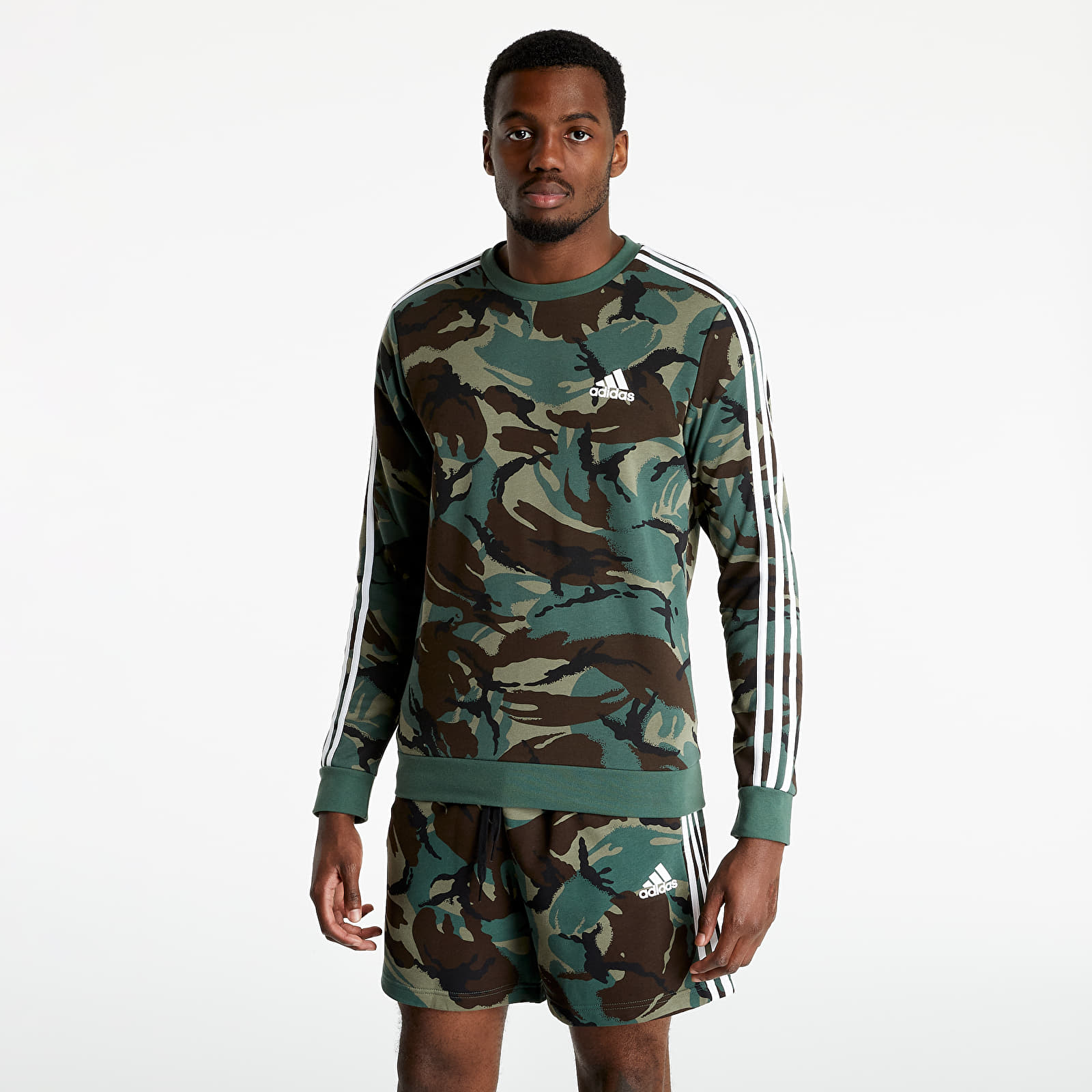 Adidas deals camouflage sweatshirt