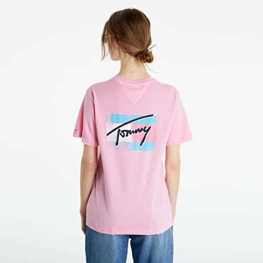Pink tommy jeans t shirt sale