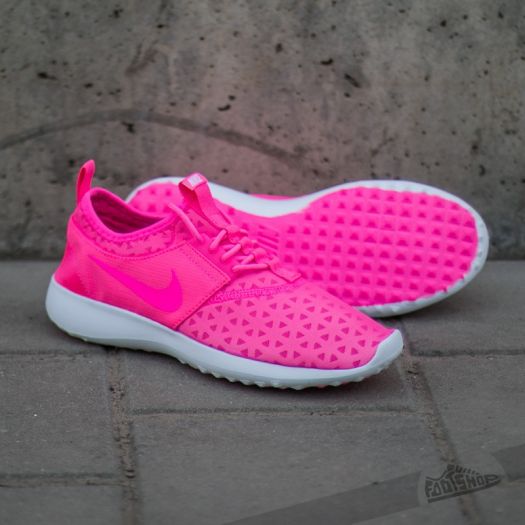 Nike juvenate light pink hotsell