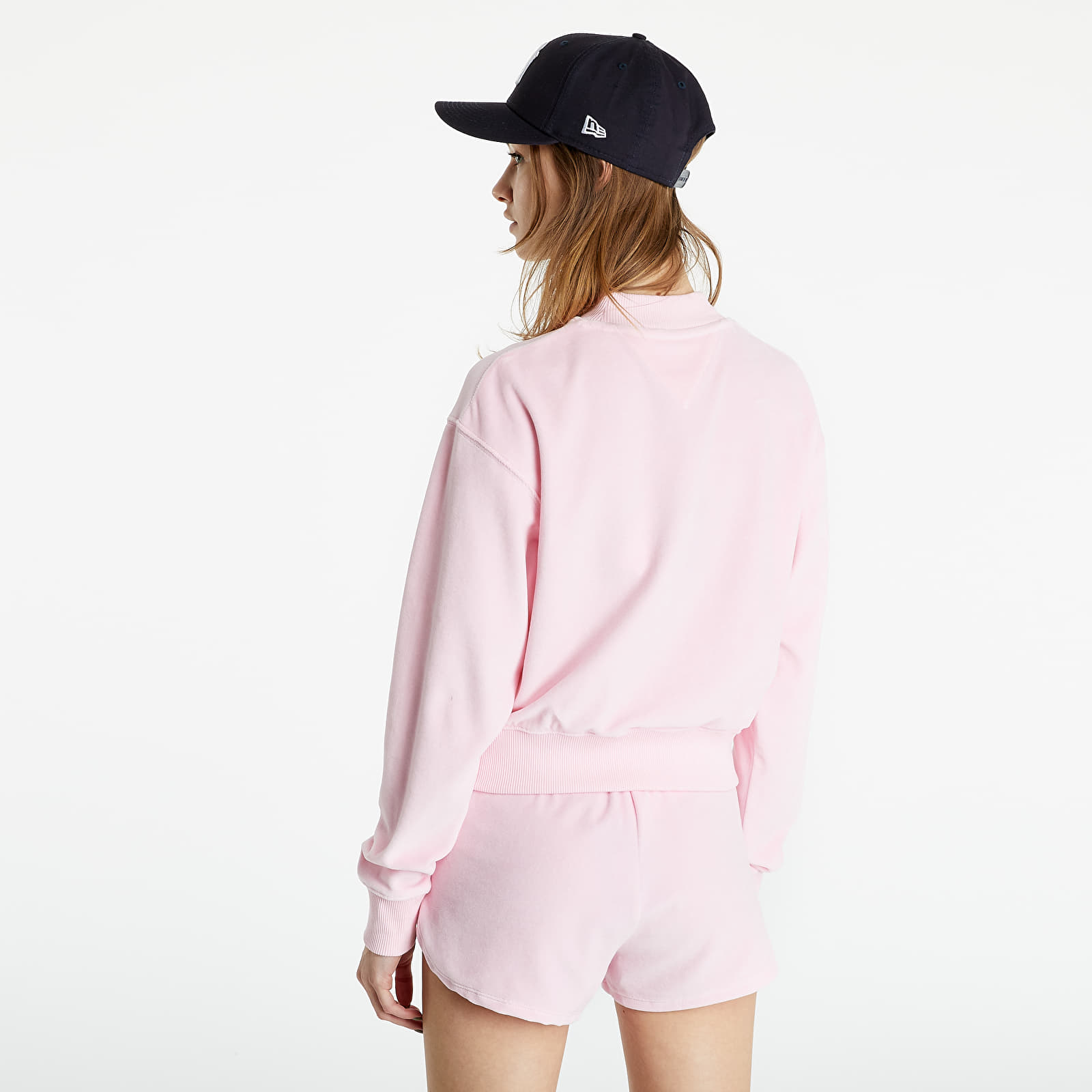 Hoodies and sweatshirts Tommy Jeans Pastel Velour Crew Neck