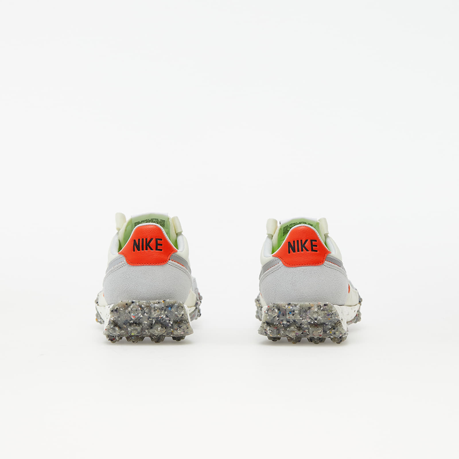 Damen Sneaker und Schuhe Nike Waffle Racer Crater Coconut Milk/ Metallic Silver-Team Orange