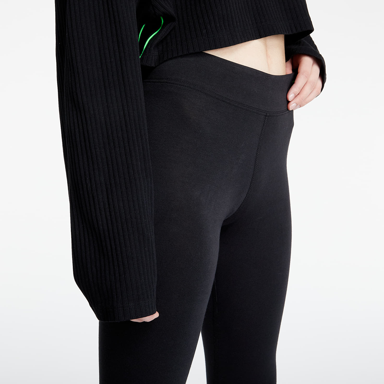 Colanți Nike Sportswear W Essential 7/ 8 Mid-Rise Leggings Black/ White