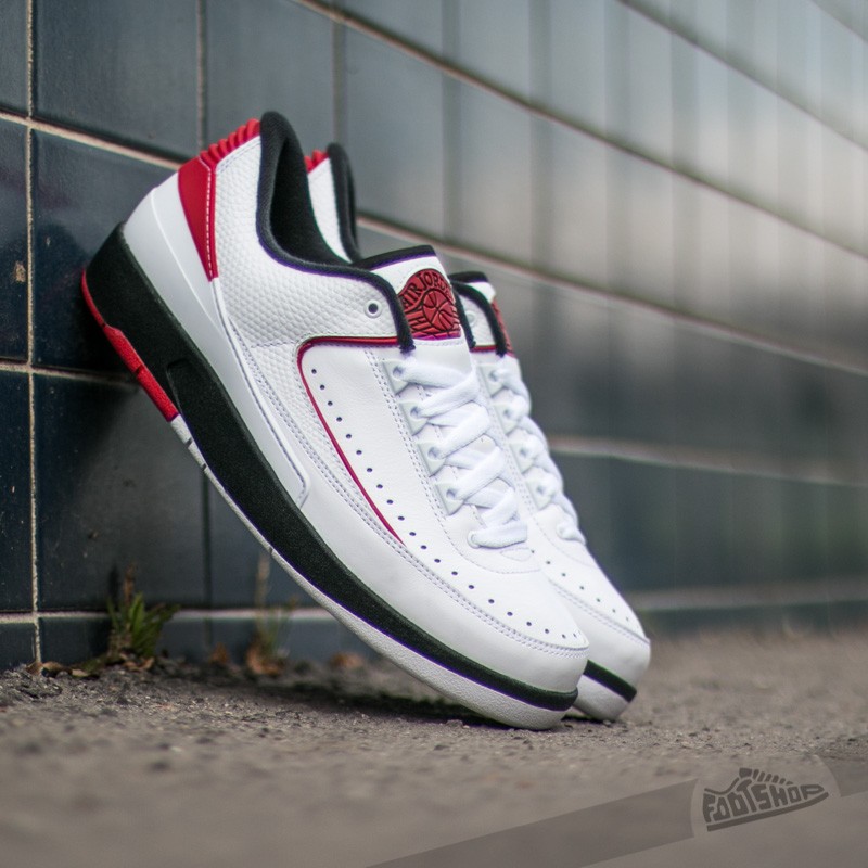 Men's shoes Air Jordan 2 Retro Low White/ Varsity Red-Black