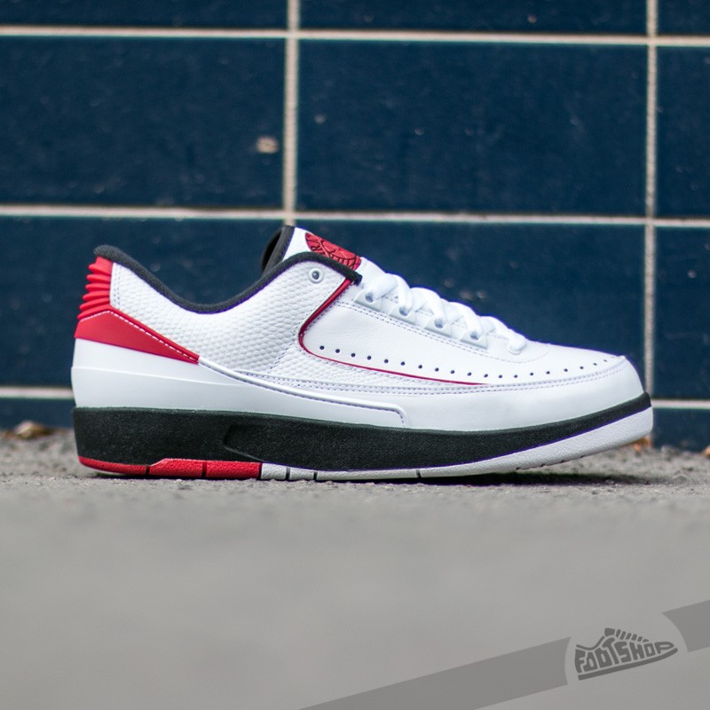 Zapatillas Hombre Air Jordan 2 Retro Low White/ Varsity Red-Black