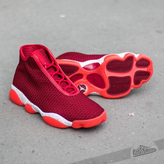 Jordan horizon rouge et blanc best sale