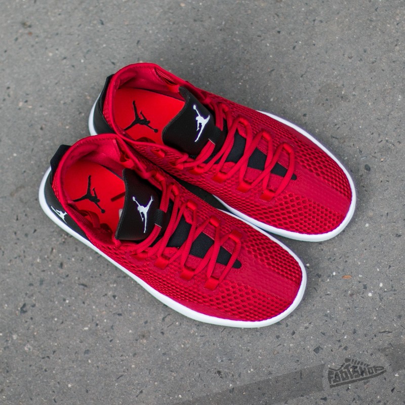 Men's shoes Jordan Reveal Gym Red/ White-Black-Infrared 23