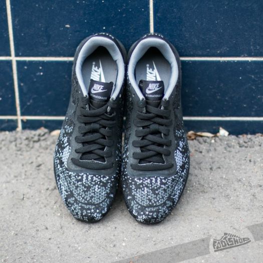 Nike internationalist on sale jcrd qs