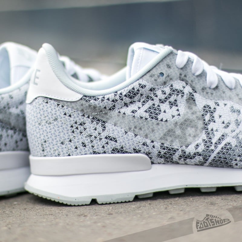 Herren Sneaker und Schuhe Nike Internationalist JCRD QS White/ Metalic Platinum-Pure Platinum-Cool Grey