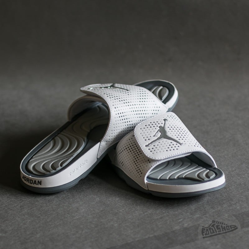 Men s shoes Jordan Hydro 5 White Metallic Silver Cool Grey Footshop