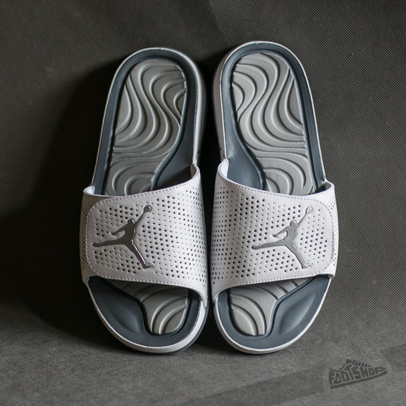 Muške tenisice Jordan Hydro 5 White/ Metallic Silver-Cool Grey