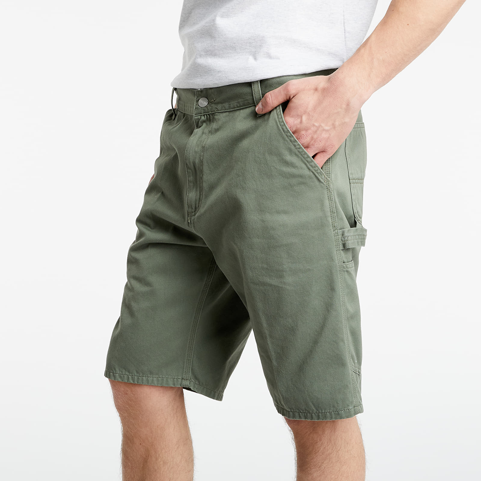 Carhartt wip ruck single knee sales shorts