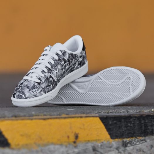 Women s shoes Nike W Tennis Classic Print Black Black White Footshop